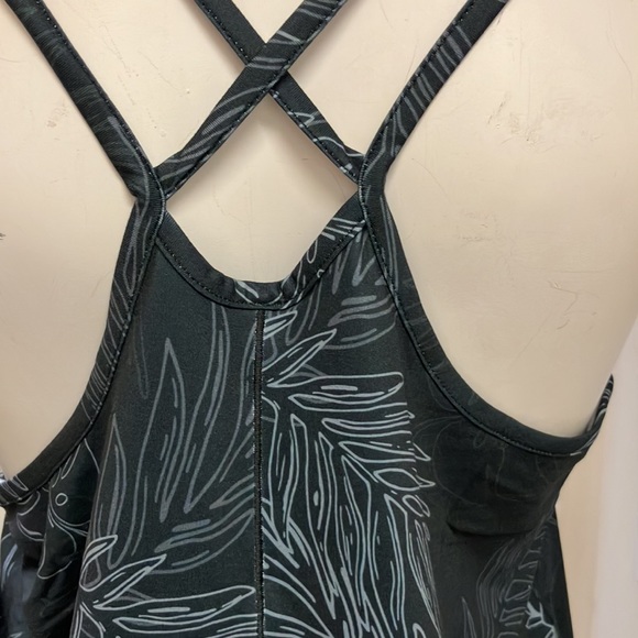 Nike Tennis/Athletic/Athleisure Tank, NWT! - Picture 5 of 10